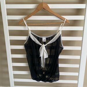 Jella Couture Black And White Sheer Front Bow Tie Top Size M
